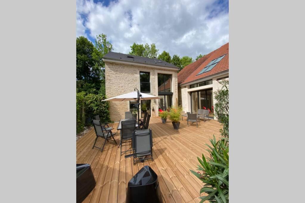 Les Dependances Courtivron Exterior foto